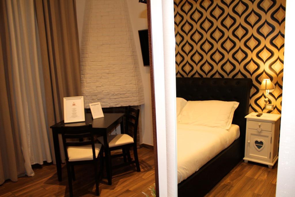 Roman Royal Rooms Luaran gambar