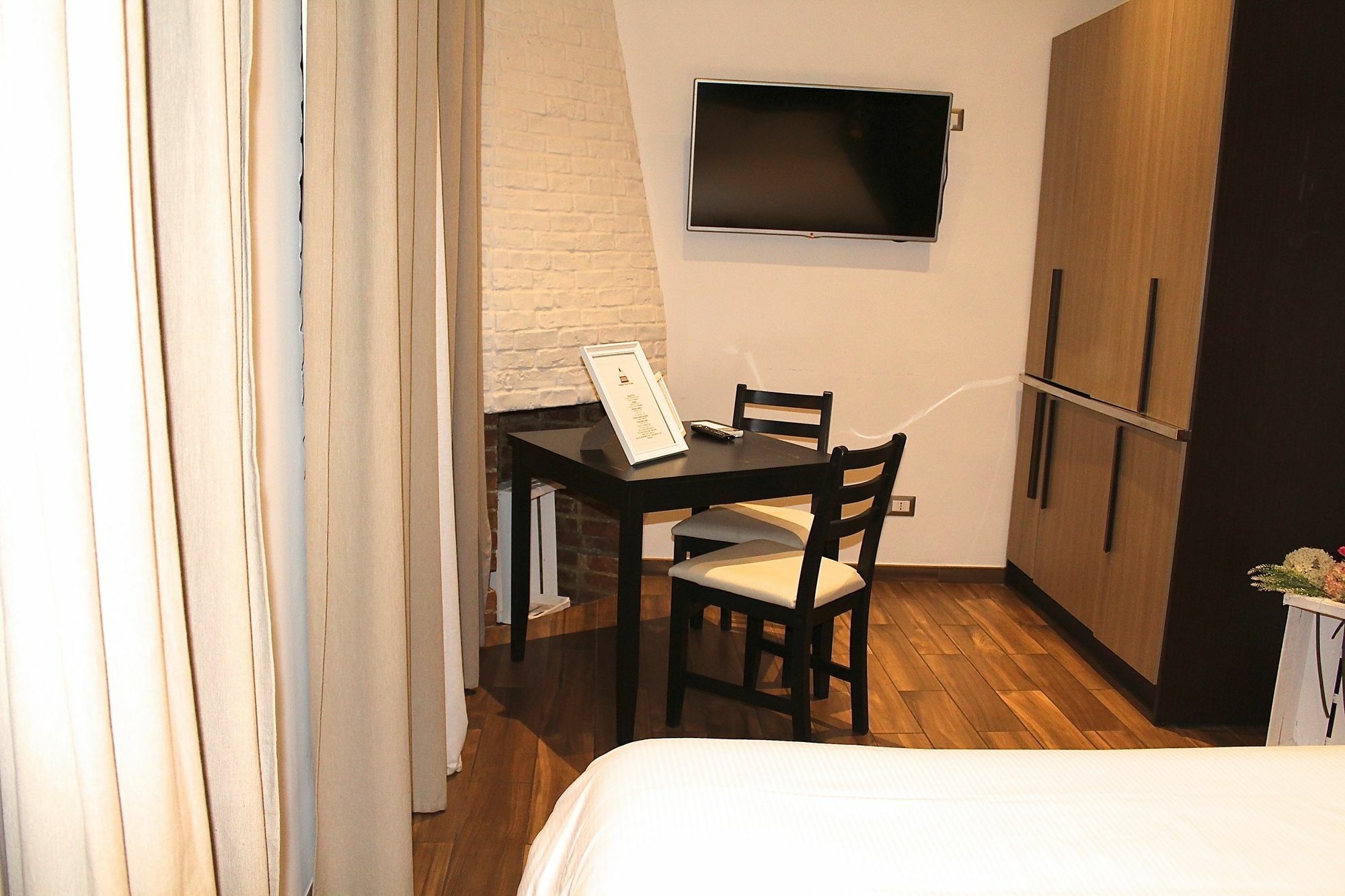 Roman Royal Rooms Luaran gambar