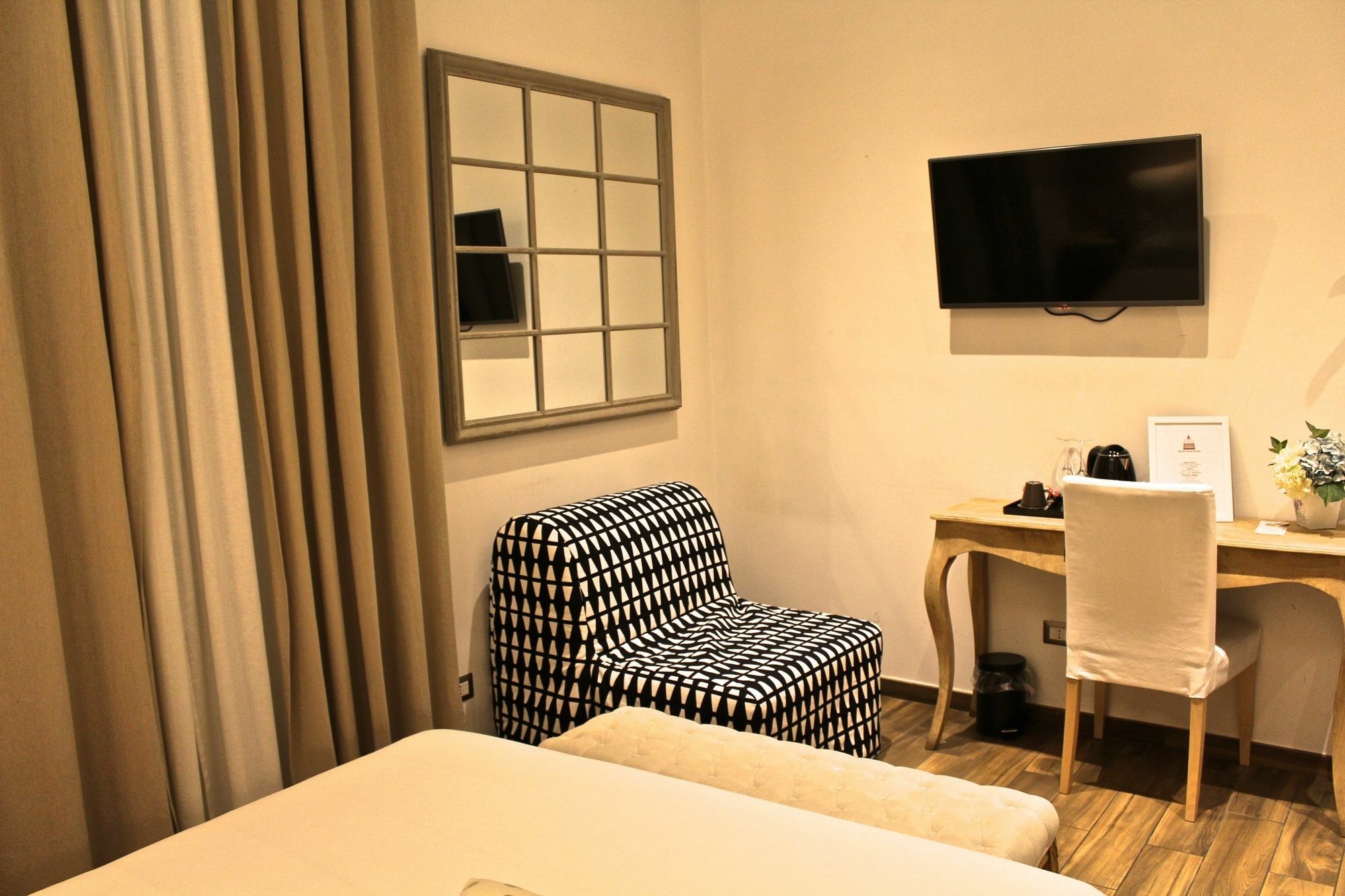 Roman Royal Rooms Luaran gambar