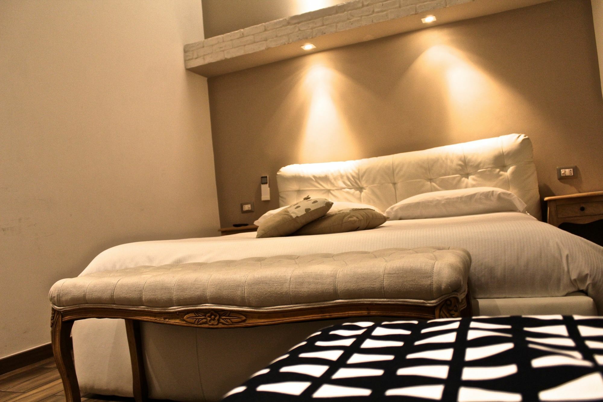 Roman Royal Rooms Luaran gambar